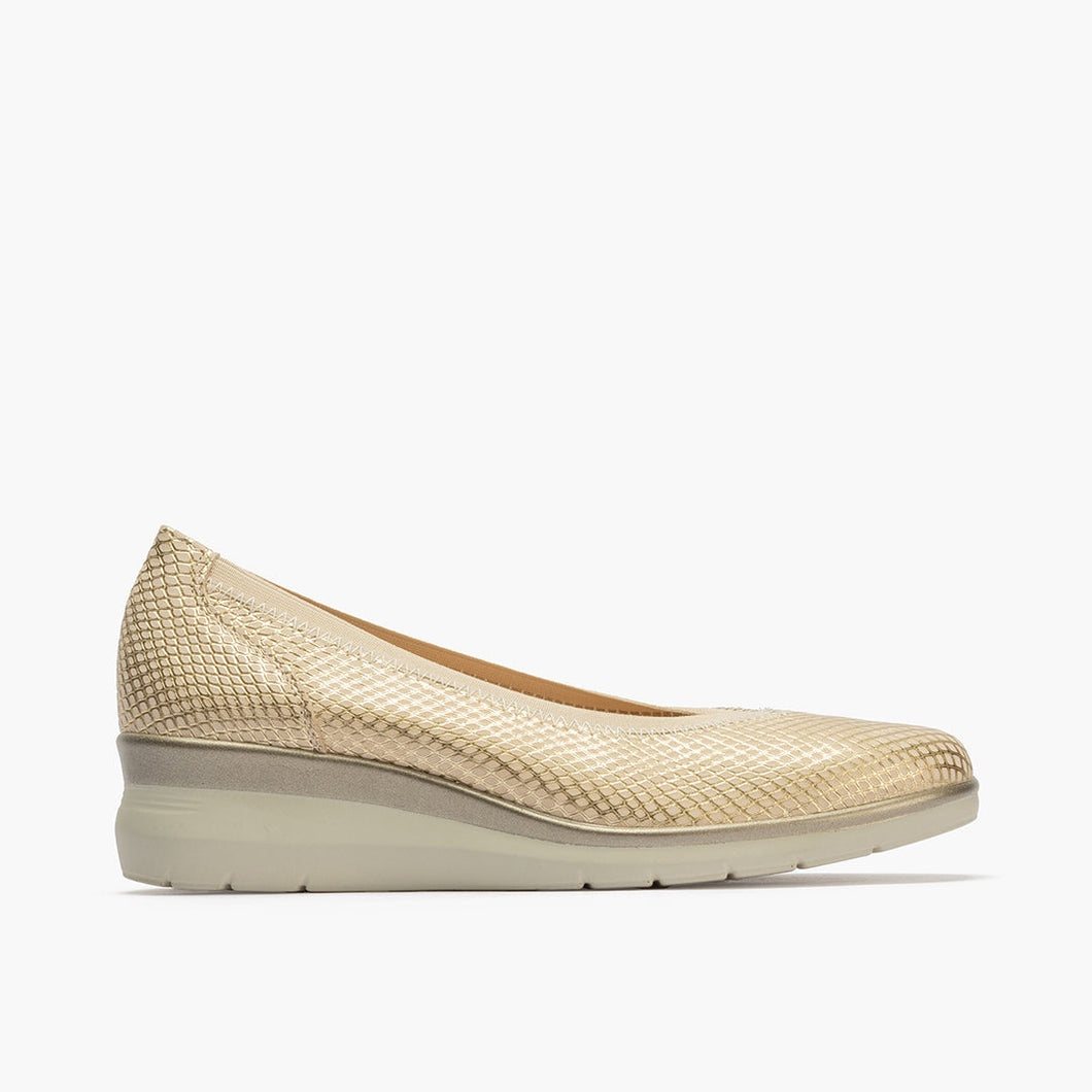 Pitillos 10373 Gold Leather Shoe