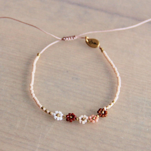 Bazou - Miyuki bracelet with 5 mini daisy flowers - mix nude AC024