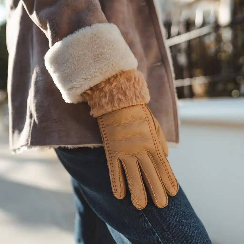 Sheepers - Beige Stitch Sheepskin Gloves