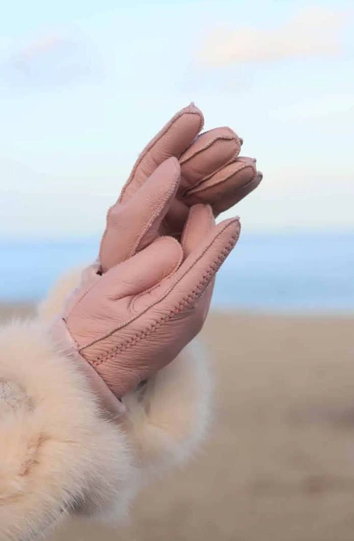 Sheepers - Pink Stitch Sheepskin Gloves