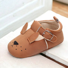 Annie & Charles® leather baby shoes, Brown dog