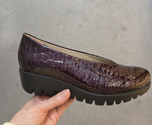 Wonders - FLY C-33100 Leather Shoes - Burgundy Croc