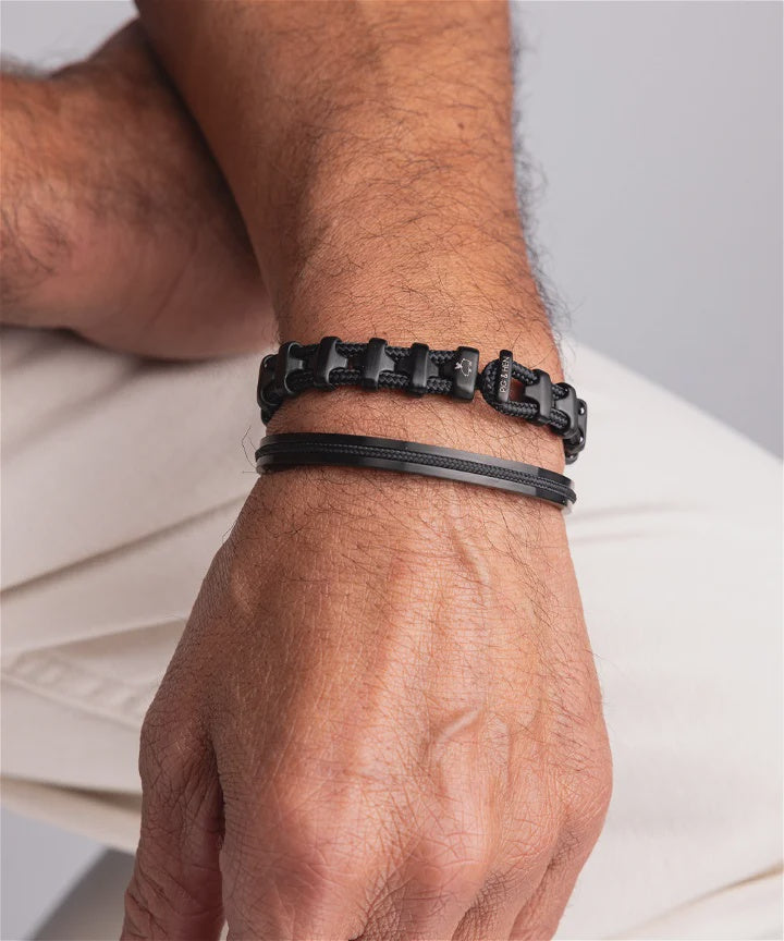 Pig & Hen Bold Bob Bracelet – AmorA Gifts & Jewellery Ltd