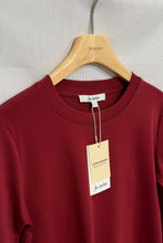 J.W. Atelier - 100% premium cotton long-sleeve T-shirt: Bordeaux