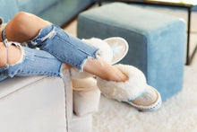 Sheepers - White Sheepskin Slippers