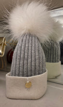 Arabella Cashmere Hat with detachable Pom Pom