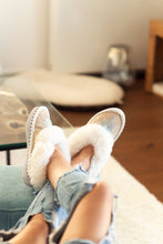 Sheepers - White Sheepskin Slippers