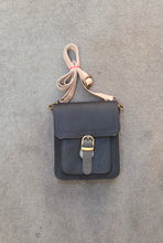 Soruka James Unisex Crossbody Leather Bag 83004