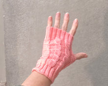 MODA LATINA - Fingerless knitted alpaca gloves
