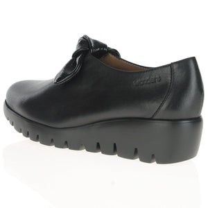 Wonders C-33159 Black Leather Shoe with Bow Detail
