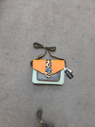 Soruka Grace Reversible Loop Leather Bag 81010