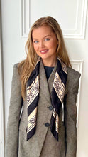 Celtic Ore Crafts - IRS-036C Polysilk Scarf Celtic Cream/Black