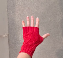 MODA LATINA - Fingerless knitted alpaca gloves