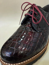 Pitillos 10771 Croc Burgundy Brogues